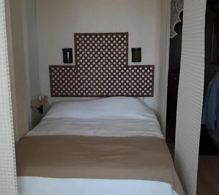 El Saltillo Otel *